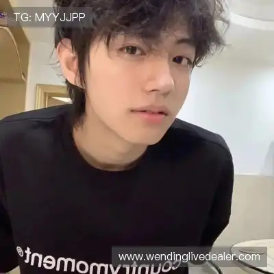 杨蕾凤